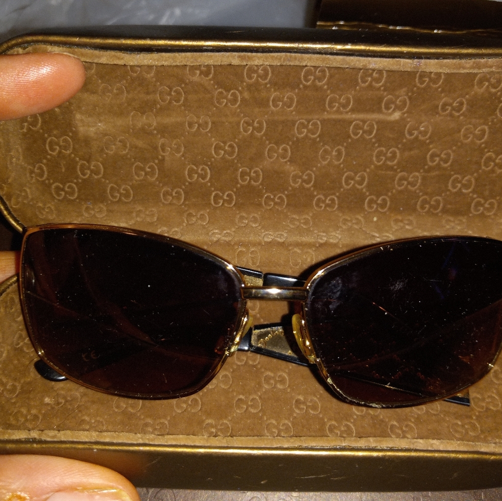 Authentic gucci sunglasses